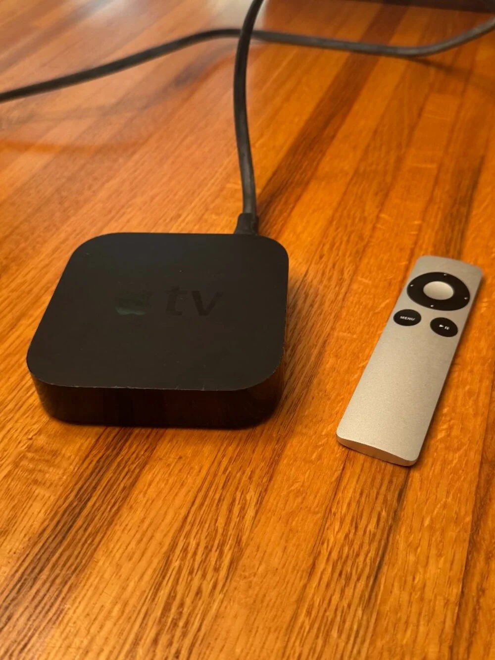 3rd Generation Apple TV with HDMI Cable and Remote
